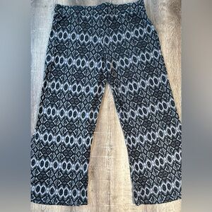 Mossimo, Geometric Black and Gray Boho Ankle Length Wide Leg Pants - Size Large